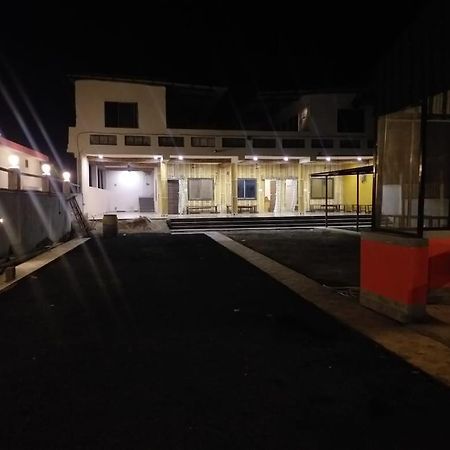 Radhe Krishna Villa Dhanwār Eksteriør bilde